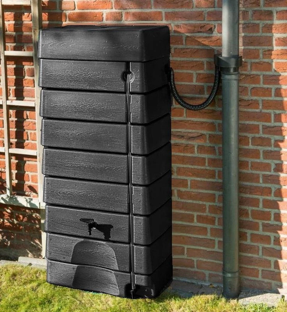 Garden Muurtank Regenton Zwart 320l - ThuisTuinieren.nl 5 Garden Muurtank Regenton Zwart 320l - ThuisTuinieren.nl - Afbeelding 3