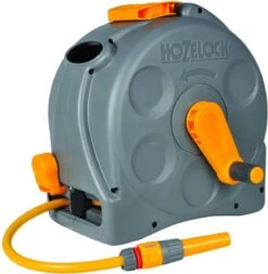 Hozelock Compact Enclosed Reel 2 In 1 - 25 Meter - Slangbox En Muurhaspel In één - Grijs -Buitentuinwinkel 1173x1200