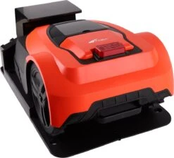 Zoef Robot Robotmaaier Betsie Met APP <1400 M2 -Buitentuinwinkel 1200x1094 7