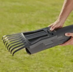 Black & Decker BLACK+DECKER BEBLV301 Bladblazer - Blaas En Zuigfunctie - Rugzak Als Opvangzak 22 Black & Decker BLACK+DECKER BEBLV301 Bladblazer - Blaas En Zuigfunctie - Rugzak Als Opvangzak -Buitentuinwinkel 1200x1187 13