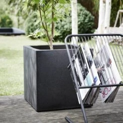 Capi Europe - Bloempot Vierkant Smooth NL - 50x50x50 - Zwart - Voor Binnen En Buiten - KBL904 40 Capi Europe - Bloempot Vierkant Smooth NL - 50x50x50 - Zwart - Voor Binnen En Buiten - KBL904 -Buitentuinwinkel 1200x1200 1008