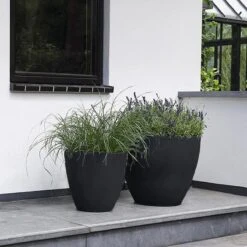 Keter Bloempot XL - 73 Liter - Zwart - 53 X 50 Cm - Bloemenbak - Plantenbak 9 Keter Bloempot XL - 73 Liter - Zwart - 53 X 50 Cm - Bloemenbak - Plantenbak -Buitentuinwinkel 1200x1200 1045