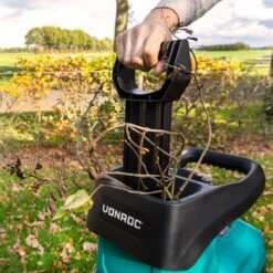 VONROC Stille Hakselaar/Shredder 2800W – Voor Takken Tot Ø45mm – Incl. 60L Opvangbak & Duwstok -Buitentuinwinkel 1200x1200 1644