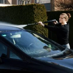 VONROC Hogedrukreiniger V14C-1 - 1400W – 110 Bar – 390 L/h – Compact - Incl. 5m Slang, Spuitstukken En Accessoires 12 VONROC Hogedrukreiniger V14C-1 - 1400W – 110 Bar – 390 L/h – Compact - Incl. 5m Slang, Spuitstukken En Accessoires -Buitentuinwinkel 1200x1200 1710