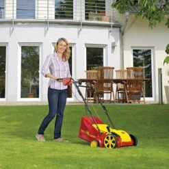 WOLF-Garten Elektrische Verticuteermachine VA 303 E - Werkbreedte 30 Cm - Opvangzak 35 L - 1300 W Motor - Moshark - Verticuteren - Opvangen -Buitentuinwinkel 1200x1200 1787