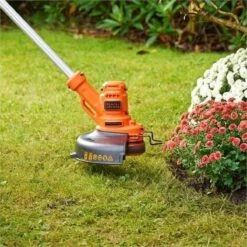 Black & Decker BLACK+DECKER BESTA525-QS Grastrimmer - 450W - 25cm - Gesnoerd -Buitentuinwinkel 1200x1200 1845