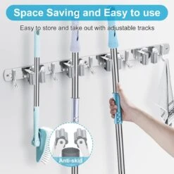 BOTC Bezemhouder - 5 Houders 6 Haken Bezem Ophangsysteem - Zeflklevend - Opbergsysteem - Ophanghaken - Tuingereedschap - Gereedschap Opbergen -Buitentuinwinkel 1200x1200 1950