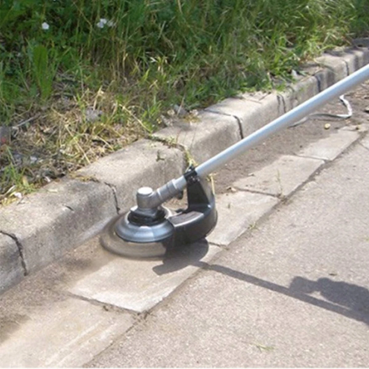 Merkloos Onkruidborstel - Voegenborstel - Elektrisch - Bosmaaier - Staalborstel - Universeel - 20cm 6 Merkloos Onkruidborstel - Voegenborstel - Elektrisch - Bosmaaier - Staalborstel - Universeel - 20cm - Afbeelding 4