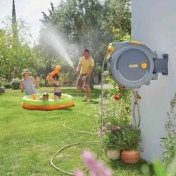 Hozelock AutoReel Slangenhouder / Wandslangbox 20m - Ø12,5mm 29 Hozelock AutoReel Slangenhouder / Wandslangbox 20m - Ø12,5mm -Buitentuinwinkel 1200x1200 229