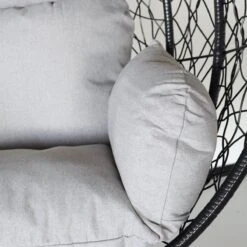 Egg Hangstoel Roundabout Zwart -Buitentuinwinkel 1200x1200 2751