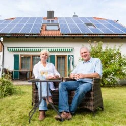 Relaxdays Tuintafel Vierkant - Buitentafel - Kleine Eettafel Tuin - Balkontafel Kunststof -Buitentuinwinkel 1200x1200 2811