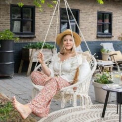 Vita5 Macramé Hangstoel - Voor Binnen En Buiten - Zonder Standaard - Incl. Kussen, Boekenvak En Beschermhoes - Tot 150kg - Beige 17 Vita5 Macramé Hangstoel - Voor Binnen En Buiten - Zonder Standaard - Incl. Kussen, Boekenvak En Beschermhoes - Tot 150kg - Beige -Buitentuinwinkel 1200x1200 2814