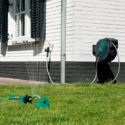 VONROC Automatische Slanghaspel – Incl. 25m Tuinslang, Aansluitslang, Spuitstuk, Koppelingen & Kraanaansluiting -Buitentuinwinkel 1200x1200 283