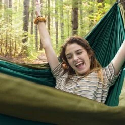 Kanyon Hangmat - Incl. Karabijnhaken En Riemen - Licht Parachutestof - 260 X 140 Cm - Tot 200kg - Groen/Khaki 14 Kanyon Hangmat - Incl. Karabijnhaken En Riemen - Licht Parachutestof - 260 X 140 Cm - Tot 200kg - Groen/Khaki -Buitentuinwinkel 1200x1200 3483