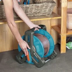 GARDENA Classic Slanghouder 50 - Geschikt Voor 50 M Ø13 Mm / 40 M Ø15 Mm / 30 M Ø19 Mm Slang -Buitentuinwinkel 1200x1200 471