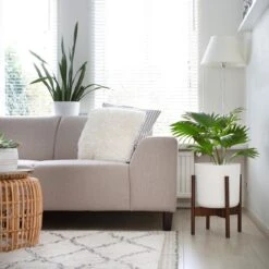 LifeGoods Planten Standaard - Uitschuifbare Bloempothouder - 20 Tot 30 Cm - Donker Bamboe -Buitentuinwinkel 1200x1200 810