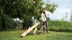 Bosch AFS 23-37 Bosmaaier - 950 W - Op Snoer - Incl. Mes En Draad 15 Bosch AFS 23-37 Bosmaaier - 950 W - Op Snoer - Incl. Mes En Draad -Buitentuinwinkel 1200x675 47