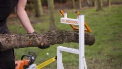 LOGOSOL Smart Holder - Zaagbok - Eenvoudig En Veilig Hout Zagen -Buitentuinwinkel 1200x675 48