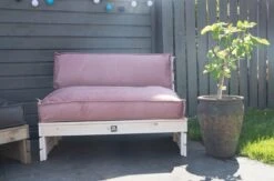2L Home & Garden Rugkussen Velvet Oud Roze - 120 X 40cm -Buitentuinwinkel 1200x791 5