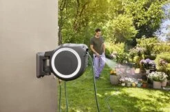 GARDENA - Wandslangenbox RollUp M/L Wit - 25 Meter Slang -Buitentuinwinkel 1200x795 2