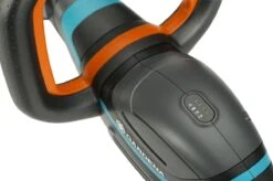 GARDENA - ComfortCut 50/18V-P4A Ready-To-Use Set - Heggenschaar -Buitentuinwinkel 1200x799 134