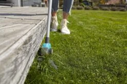 GARDENA Comfort Grasschaar - Op Steel -Buitentuinwinkel 1200x799 198