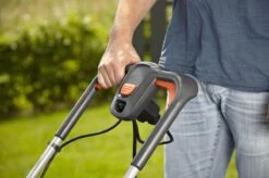 GARDENA - PowerMax™ 1200/32 0- Grasmaaier (gemotoriseerd) - Maaibreedte 32 Cm -Buitentuinwinkel 1200x799 220