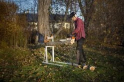 LOGOSOL Smart Holder - Zaagbok - Eenvoudig En Veilig Hout Zagen -Buitentuinwinkel 1200x799 266