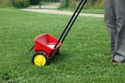 ECOstyle AZ Kalk Micro Korrel – Voor Gazon, Sier- En Moestuin - Corrigeert Zuurgraad Direct En Langdurig - Werkt Tegen Mos - CO2-Neutraal – 30 M² - 2 KG -Buitentuinwinkel 1200x800 120