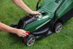 Bosch CityMower 18V-32-300 Grasmaaier - Maaibreedte 32 Cm - Zonder Accu En Lader 27 Bosch CityMower 18V-32-300 Grasmaaier - Maaibreedte 32 Cm - Zonder Accu En Lader -Buitentuinwinkel 1200x800 252