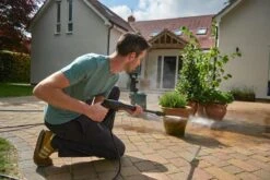 Bosch Universal Aquatak 135 Hogedrukreiniger - Op Snoer - 1900 W - 135 Bar -Buitentuinwinkel 1200x800 362