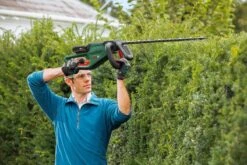 Bosch UniversalHedgeCut 18-55 Heggenschaar - Zonder 18V Accu En Oplader -Buitentuinwinkel 1200x800 429