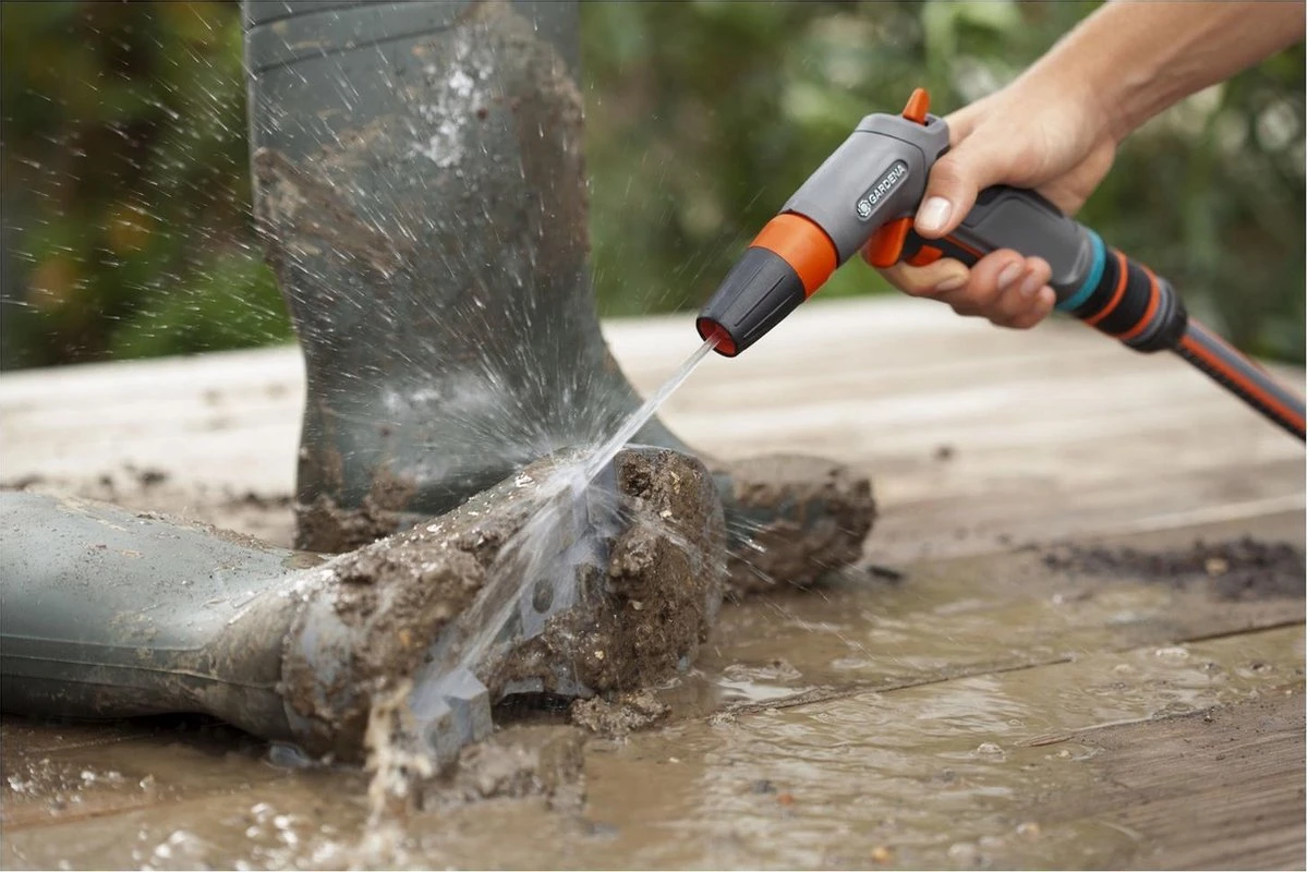 GARDENA - Comfort Reinigingsbroes - Spuitpistool - Traploos Instelbaar 6 GARDENA - Comfort Reinigingsbroes - Spuitpistool - Traploos Instelbaar - Afbeelding 4