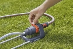 GARDENA - Zwenksproeier Aqua S - Tuinsproeier - 90 Tot 220 M² -Buitentuinwinkel 1200x800 89