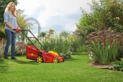 WOLF-Garten A 340 E Elektrische Grasmaaier - 1400 W - 34 Cm Maaibreedte - 30 Liter Opvangbak - Centrale Hoogte-instelling -Buitentuinwinkel 1200x801 17