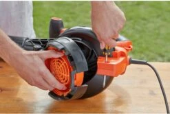 Black & Decker BLACK+DECKER BEBLV300SB-QS Bladblazer - 404 Km/u - 3000W - Zuig-/blaasfunctie - Gesnoerd -Buitentuinwinkel 1200x808 5