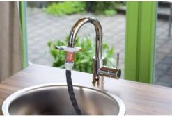 GARDENA Kraanverbindingsstuk Binnenshuis -Buitentuinwinkel 1200x812 1