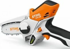 Stihl Accu Mini Kettingzaag SET - Snoeischaar - Snoeizaag - Hand Kettingzaag - Professioneel- Hovenier- Tuinman -Buitentuinwinkel 1200x847 4