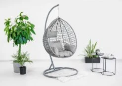 Hangstoel - Ei Stoel - Met Grijze Standaard & Kussens - Tot 125kg -Buitentuinwinkel 1200x851