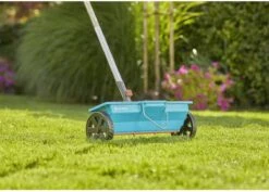 GARDENA Combisysteem Strooiwagen - 40 Cm Strooibreedte - Inhoud 3 Liter - Geschikt Voor 100m² 17 GARDENA Combisysteem Strooiwagen - 40 Cm Strooibreedte - Inhoud 3 Liter - Geschikt Voor 100m² -Buitentuinwinkel 1200x859 4
