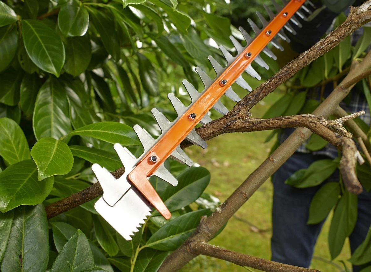 Black & Decker BLACK+DECKER BEHTS451-QS Heggenschaar - 550W - 60cm - Gesnoerd 6 Black & Decker BLACK+DECKER BEHTS451-QS Heggenschaar - 550W - 60cm - Gesnoerd - Afbeelding 4