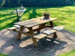 Robuuste Picknicktafel Van Douglashout. Duurzaam En Modern. Lengte 2,40 Meter -Buitentuinwinkel 1200x900 110
