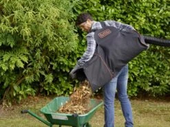 Black & Decker BLACK+DECKER BEBLV301 Bladblazer - Blaas En Zuigfunctie - Rugzak Als Opvangzak 24 Black & Decker BLACK+DECKER BEBLV301 Bladblazer - Blaas En Zuigfunctie - Rugzak Als Opvangzak -Buitentuinwinkel 1200x900 65