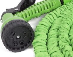 Benson - Tuinslang - Fexibel - 10 Meter - Tuinslang Met Koppeling - Spuitpistool - Groen -Buitentuinwinkel 1200x934