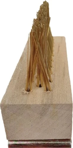 Benson Onkruidborstel - Voegenkrabber - Onkruidkrabber - Zonder Steel - Messing - Met Haak 11 Benson Onkruidborstel - Voegenkrabber - Onkruidkrabber - Zonder Steel - Messing - Met Haak -Buitentuinwinkel 593x1200 2