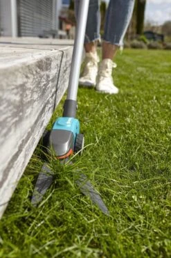 GARDENA Comfort Grasschaar - Op Steel -Buitentuinwinkel 799x1200 101