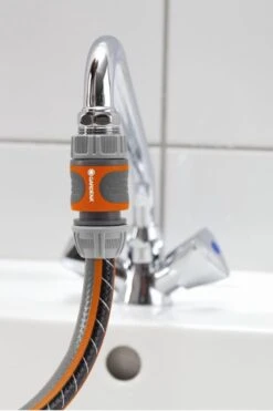 Gardena Adapter Draadadapter Perlator Zachte Bruisstraal M22 -Buitentuinwinkel 799x1200 3