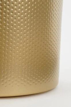 Mica Decorations Era Bloempot - H21,5 X Ø23 Cm - Reliëf - Goud -Buitentuinwinkel 799x1200 45