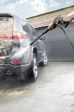 Kärcher K2 Compact Car Hogedrukreiniger - 110 Bar - 20 M² Per Uur -Buitentuinwinkel 799x1200 81