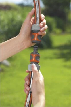 GARDENA - Slangkoppeling - 1 Ingang - Slangverlening -Buitentuinwinkel 800x1200 14